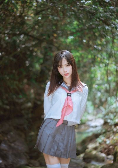朱茵制服诱惑_超清完整视频观看