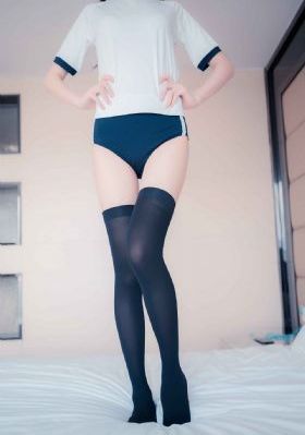 锦衣之下免费全集在线看_720在线手机播放